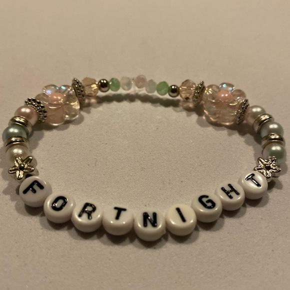 Fortnight Taylor Swift Handmade Friendship Bracelet - Picture 3 of 4